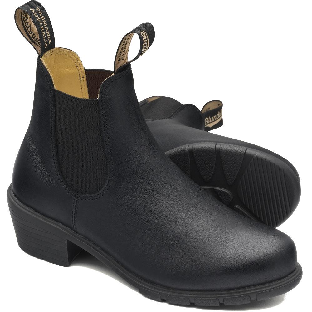 blundstones black leather