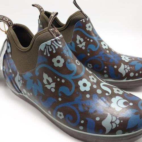 Bogs Womens Mattie Corsage Rain Shoes